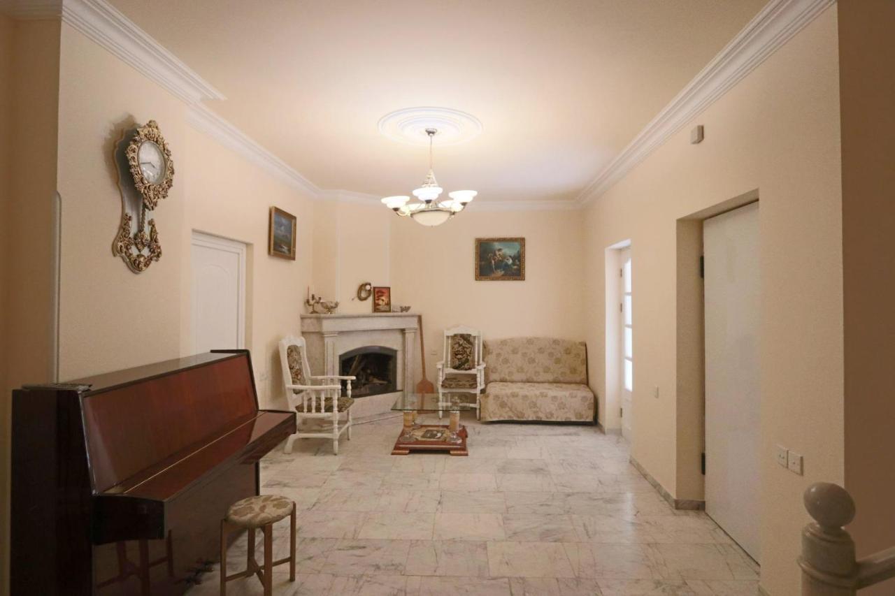 Garnim Guest House Ереван Екстериор снимка