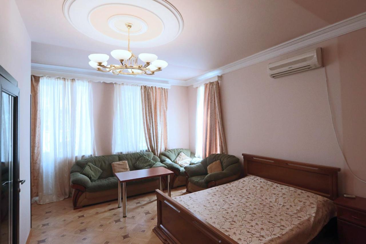 Garnim Guest House Ереван Екстериор снимка