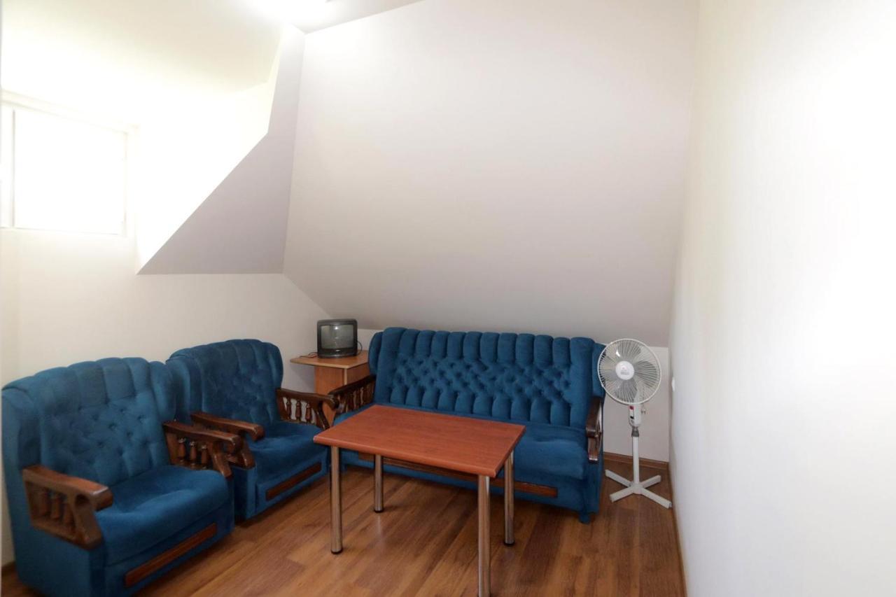 Garnim Guest House Ереван Екстериор снимка
